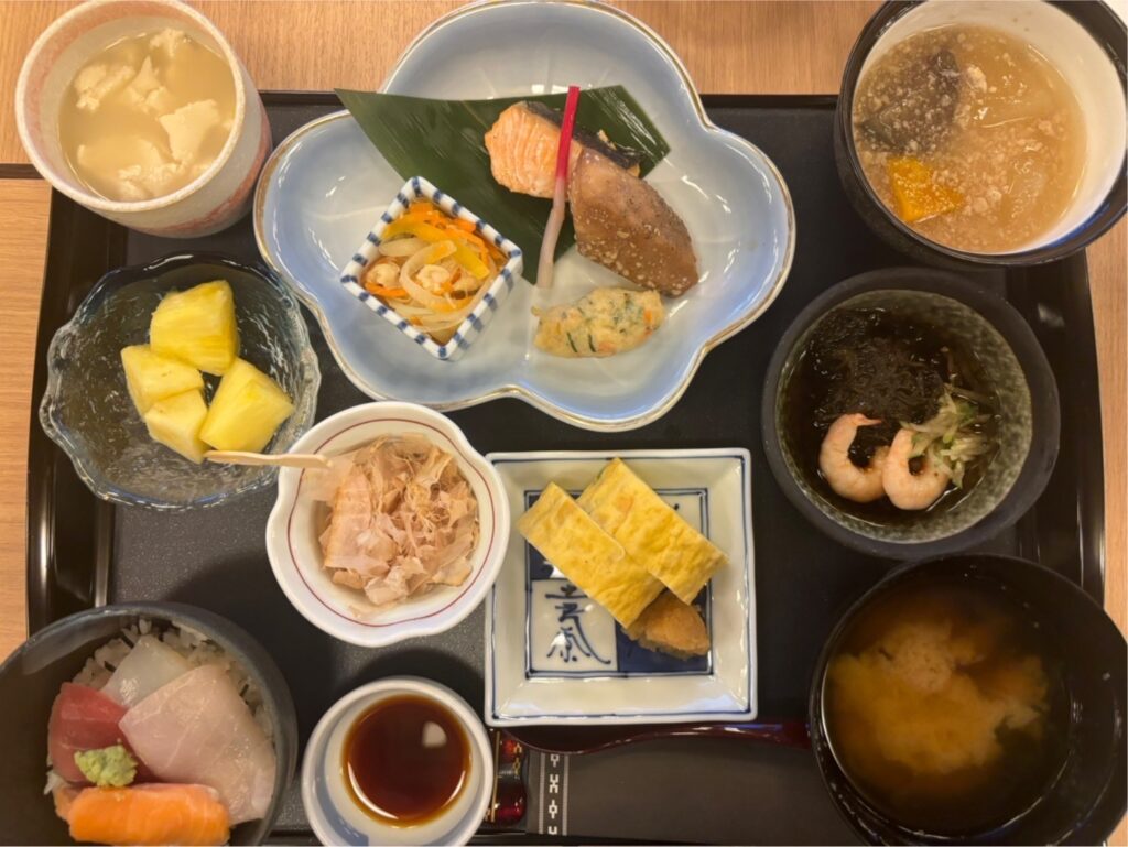 日本料理八重山の和定食